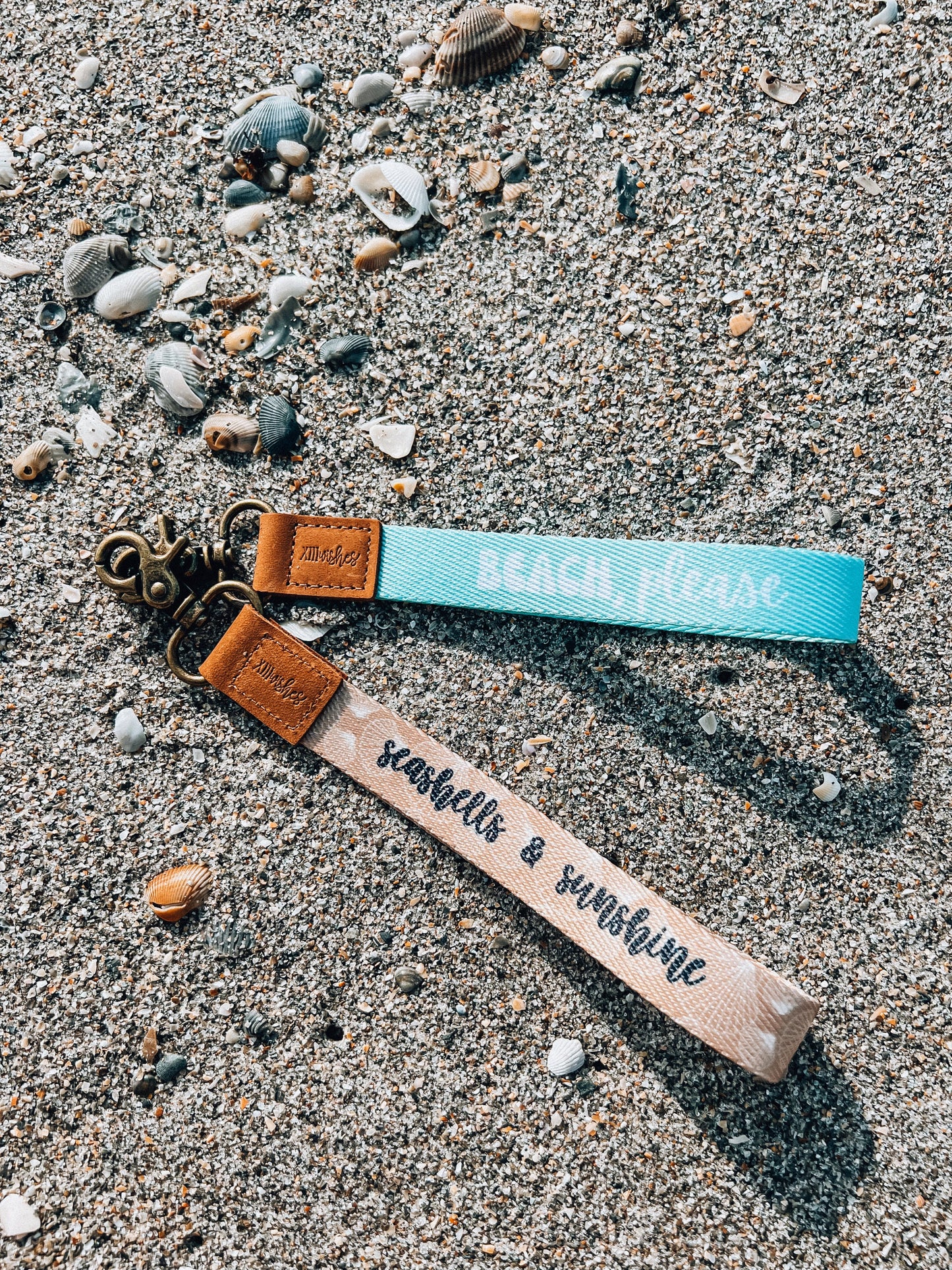 seashells & sunshine wristlet lanyard