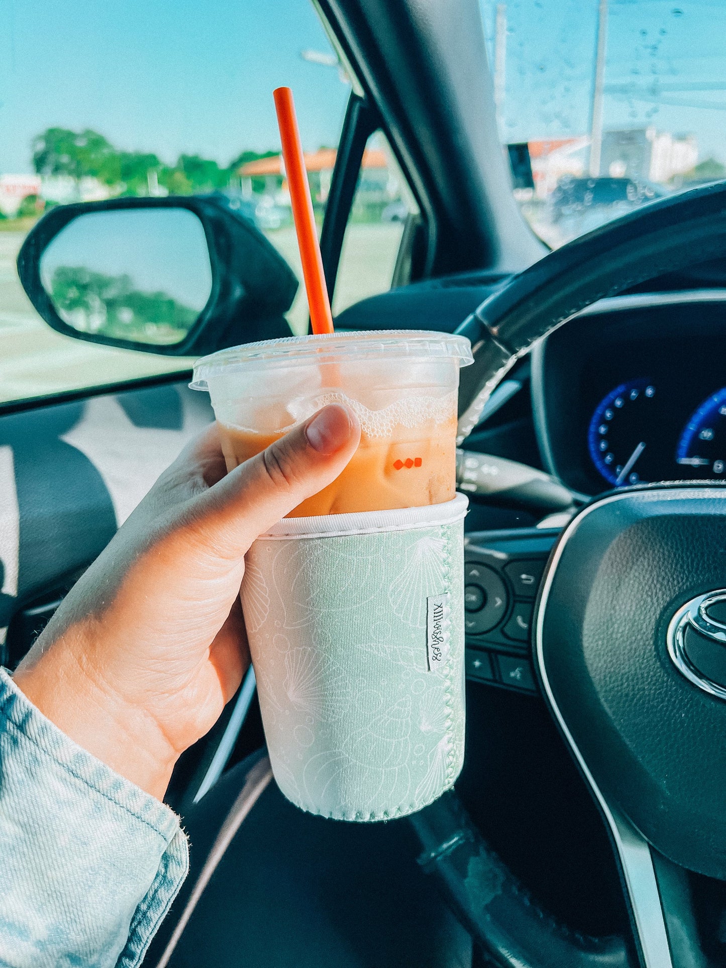 shell yeah cup sleeve