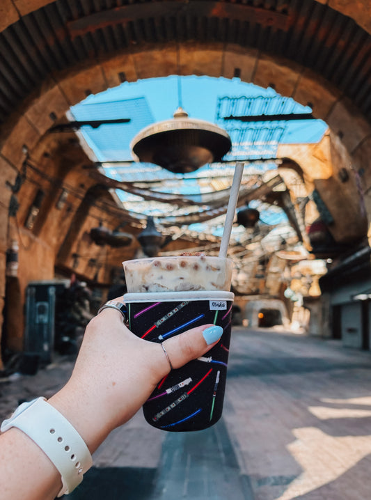 light v dark cup sleeve