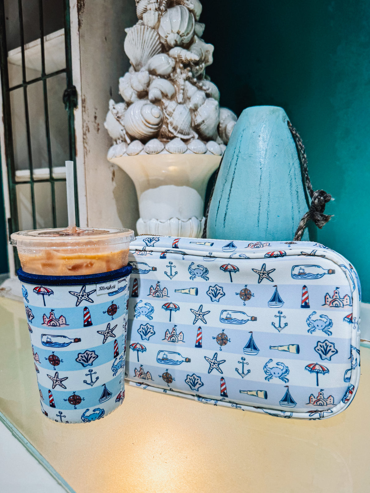 greetings! from beach medium pouch