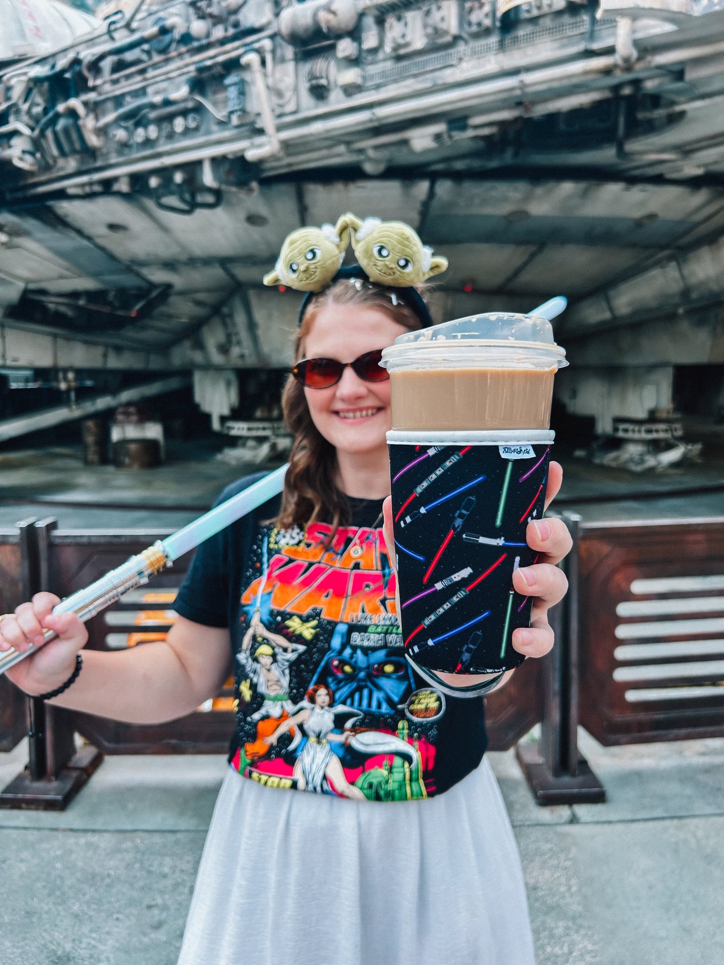 light v dark cup sleeve