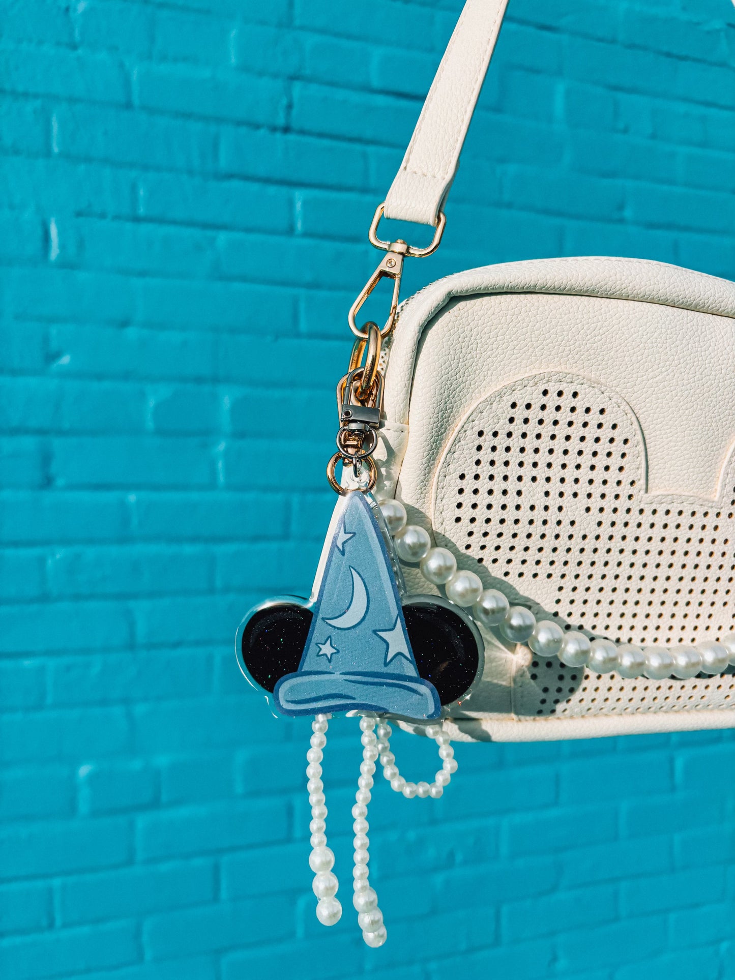 sorcerer’s apprentice bag charm