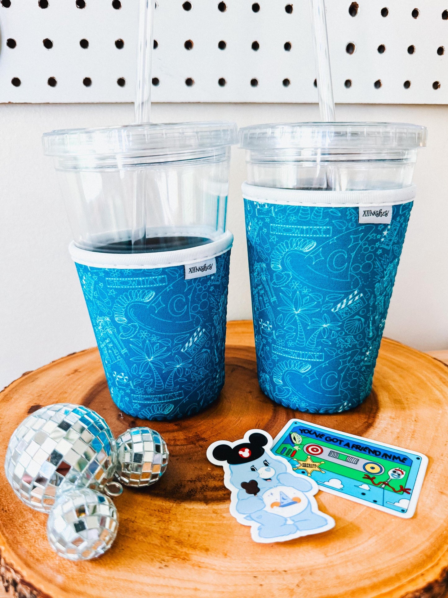 it’s showtime cup sleeve