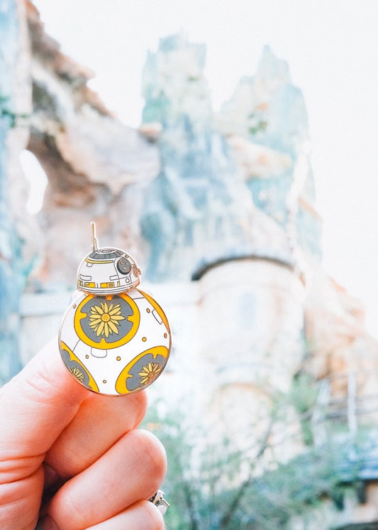 sunflower ‘bb8’ droid pin